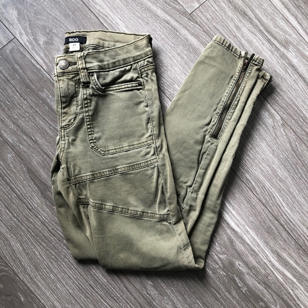 BDG Army Green Pants